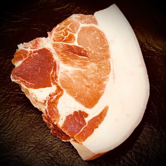 ButcherSelection – StrohGOLD fettes T-Bone vom Heideschwein